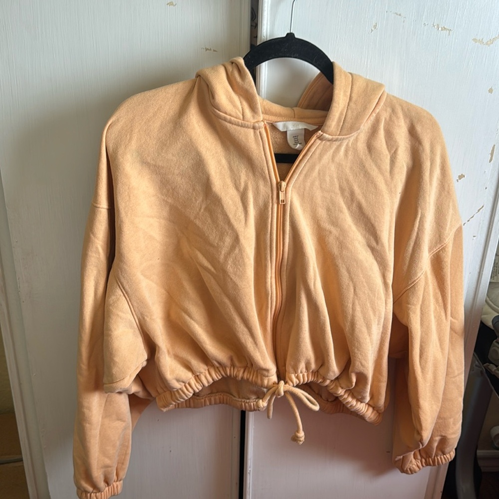 Cropped zip up